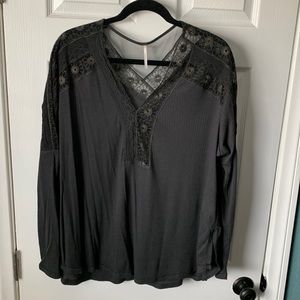 Free People Large Dark grey cute top